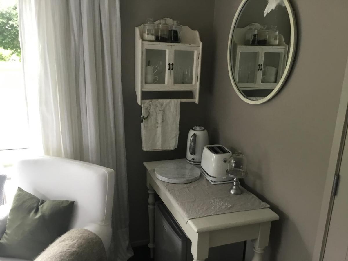 Te PunaThe Flower Nest Retreatアパートメント エクステリア 写真
